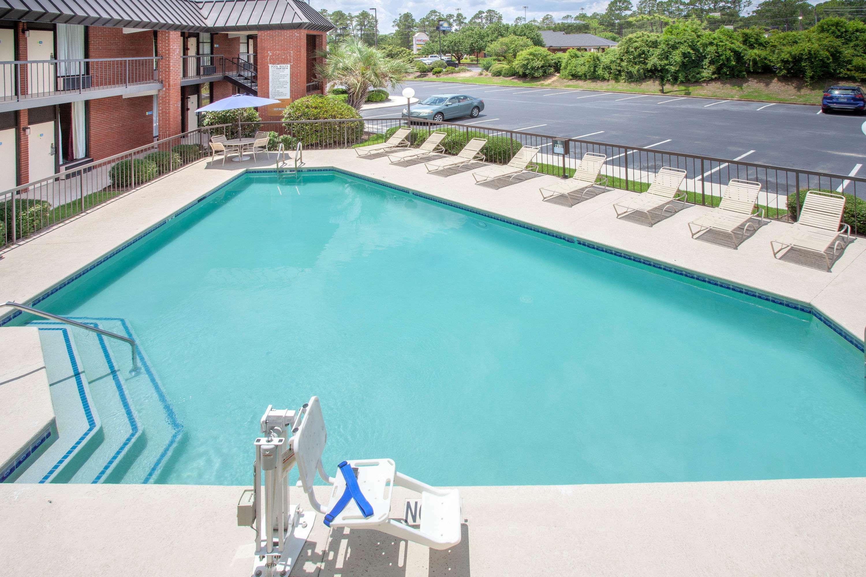 Days Inn By Wyndham Statesboro Luaran gambar