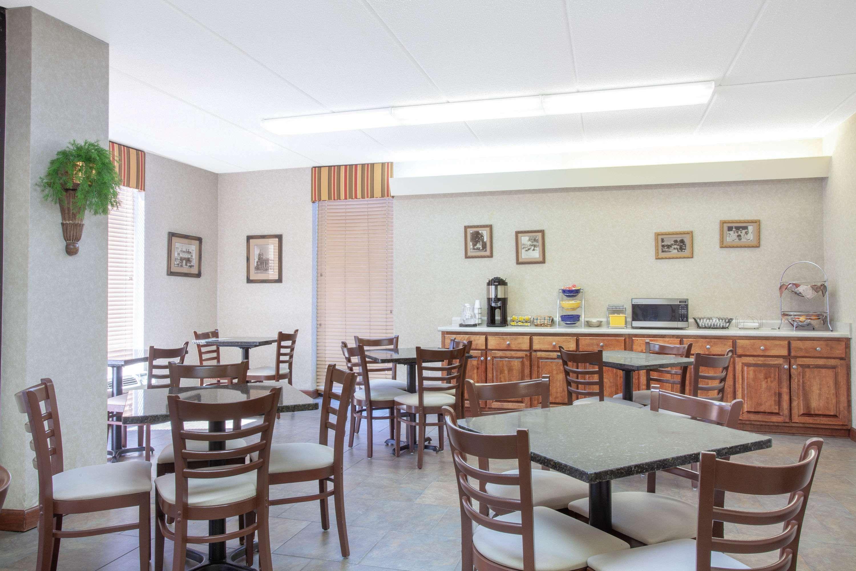 Days Inn By Wyndham Statesboro Luaran gambar