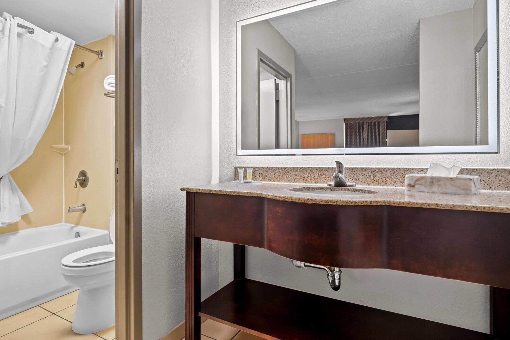 Days Inn By Wyndham Statesboro Luaran gambar