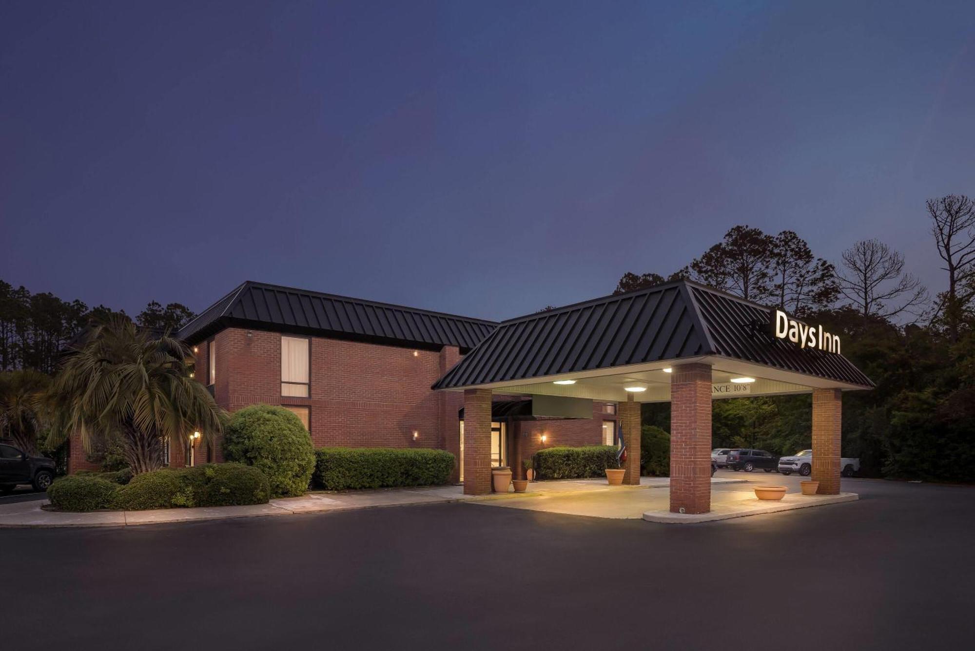 Days Inn By Wyndham Statesboro Luaran gambar