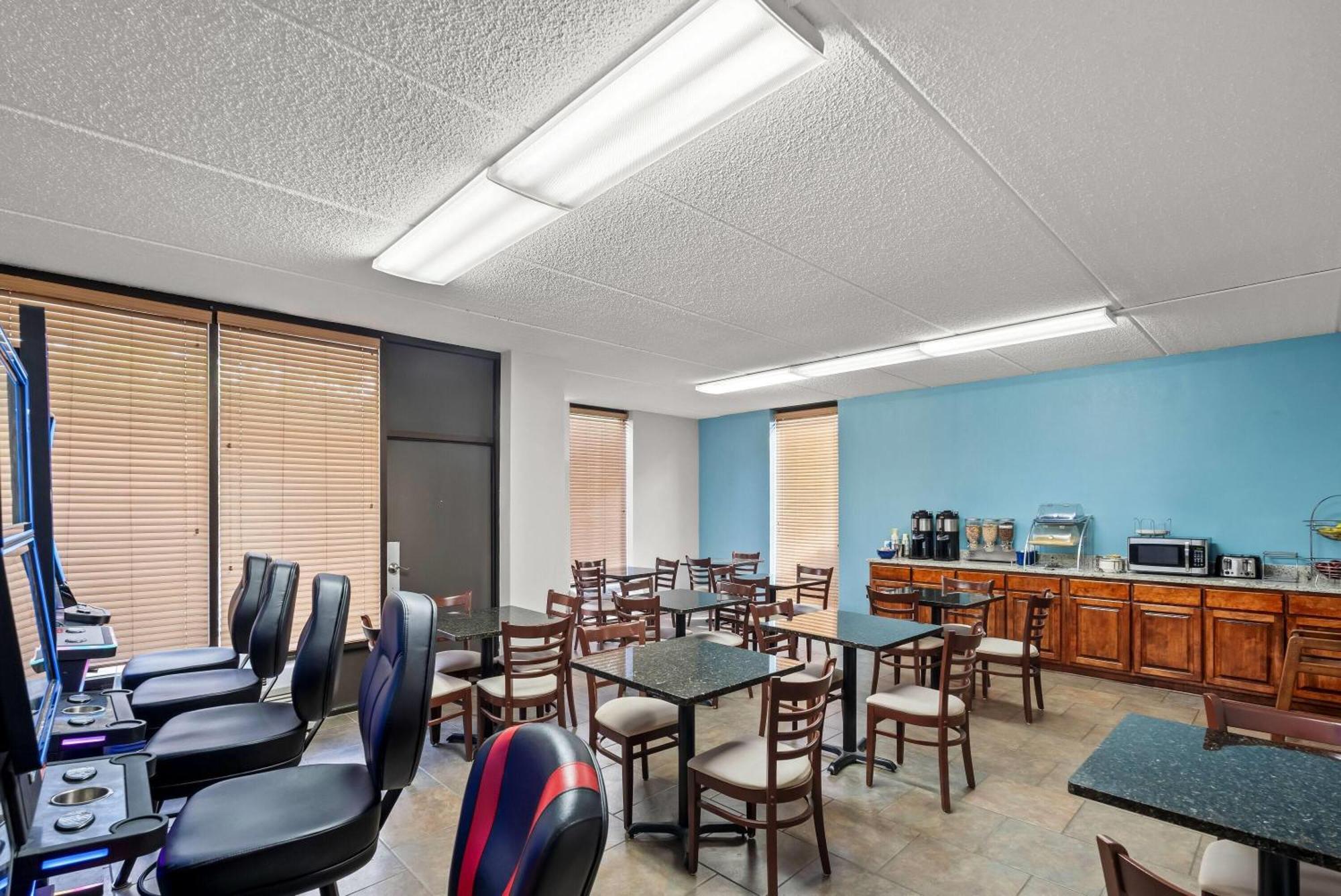 Days Inn By Wyndham Statesboro Luaran gambar