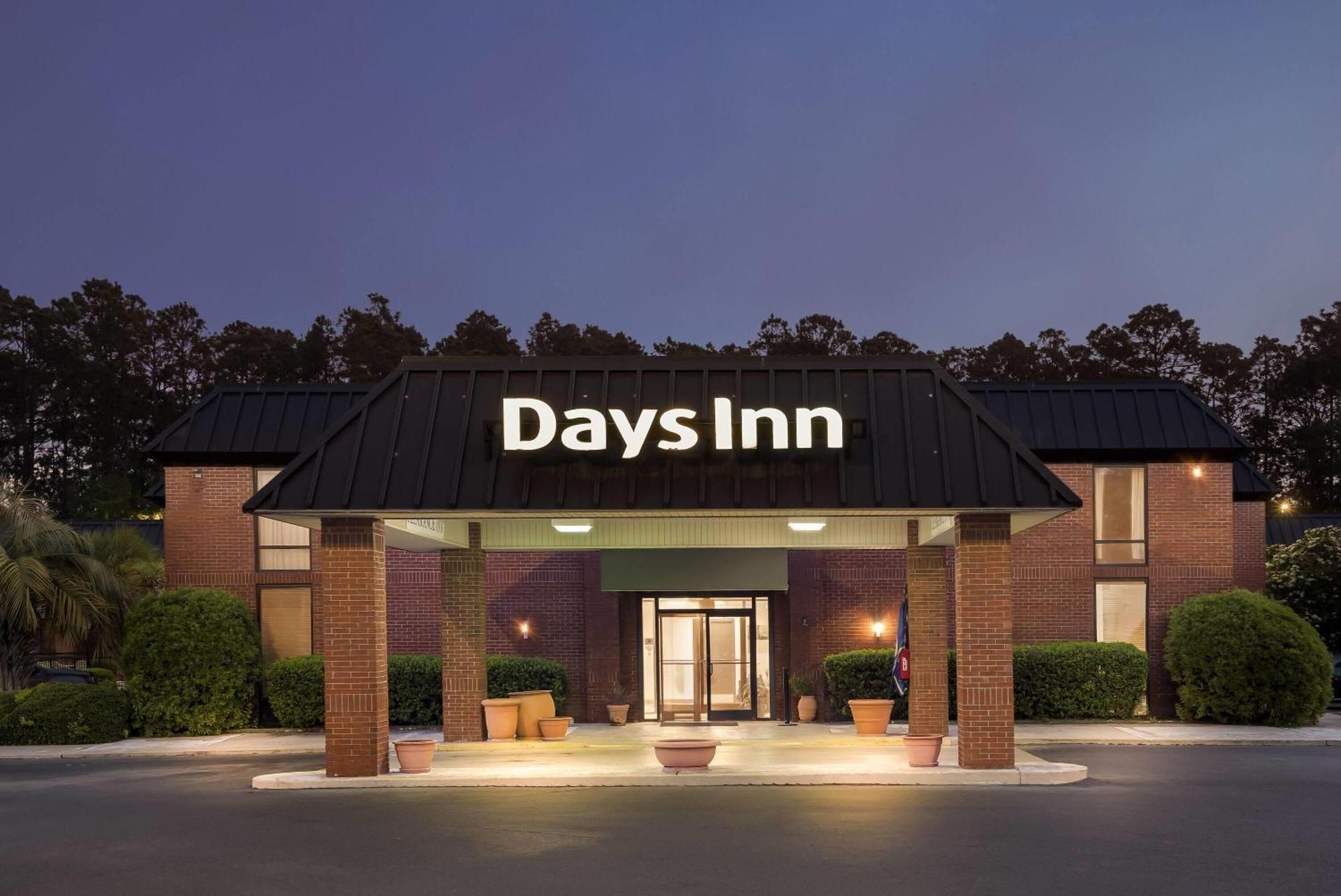 Days Inn By Wyndham Statesboro Luaran gambar